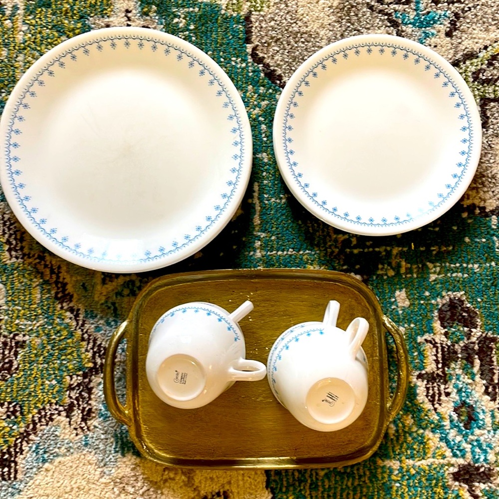 Vintage Corelle Snowflake Garland Dishes, set of 12